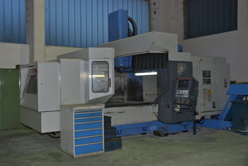 CNC Vertikalni portalni obdelovalni center MAZAK FYV60/80